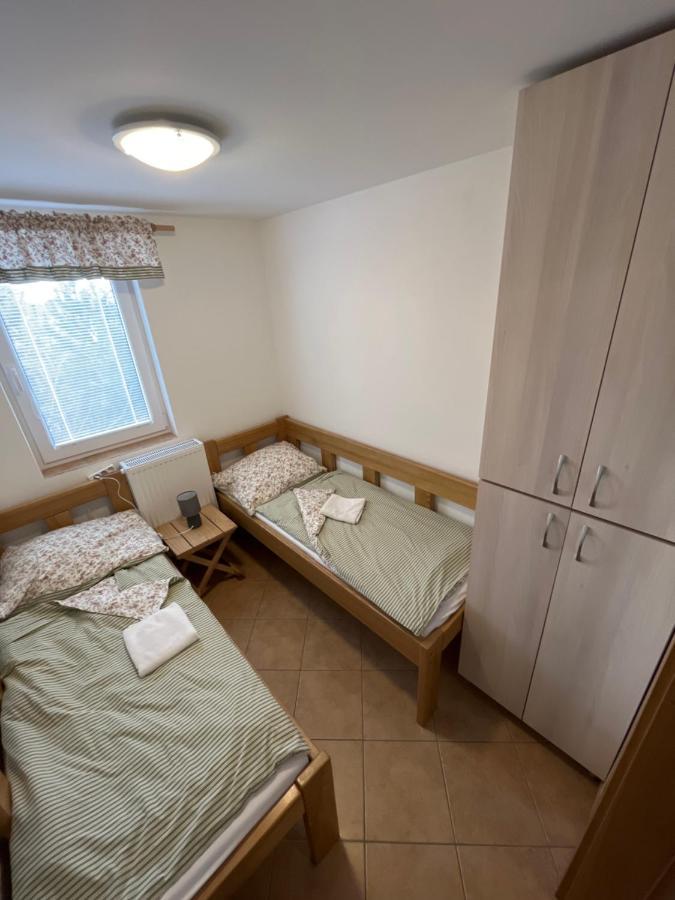 Hotel Sokoli Hnizdo Hlaska Exterior foto